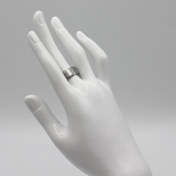 Silver tone ring band 8mm wide - Picture 3 of 5